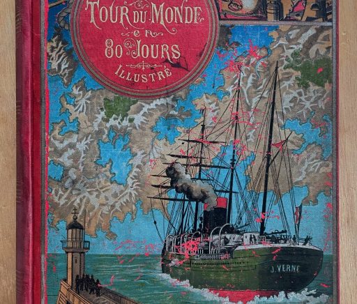 11. Livre restauré, couverture et coins renforcés – Vue globale du cartonnage Steamer de Le Tour du monde en 80 jours, restauré avec mors et coins consolidés, reliure Hetzel.