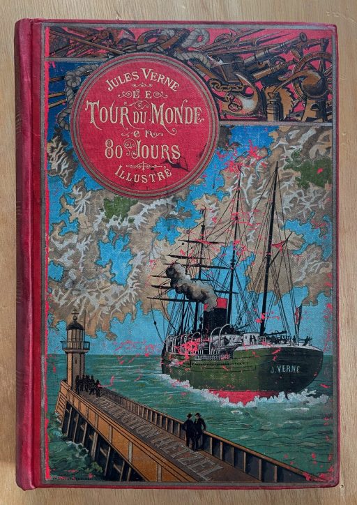 11. Livre restauré, couverture et coins renforcés – Vue globale du cartonnage Steamer de Le Tour du monde en 80 jours, restauré avec mors et coins consolidés, reliure Hetzel.